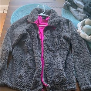 North face jacket, fits like a woman’s xs/s